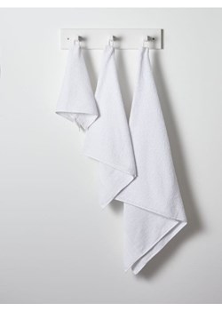 Sinsay - Ręcznik bawełniany - biały ze sklepu Sinsay w kategorii Ręczniki - zdjęcie 164452463