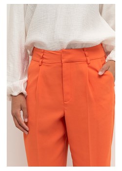 Cream Spodnie garniturowe &quot;Saga&quot; w kolorze pomarańczowym ze sklepu Limango Polska w kategorii Spodnie damskie - zdjęcie 164462644