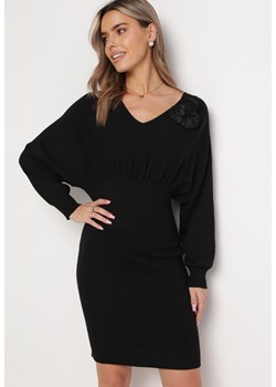 Czarna Dopasowana Sukienka Taliowana z Luźnym Rękawem Costala ze sklepu Born2be Odzież w kategorii Sukienki - zdjęcie 164499444