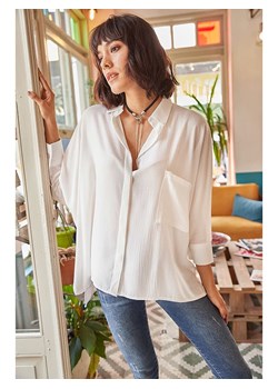 Olalook Bluzka w kolorze białym ze sklepu Limango Polska w kategorii Koszule damskie - zdjęcie 164535302