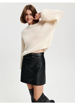 Sinsay - Spódnica mini z imitacji skóry - czarny ze sklepu Sinsay w kategorii Spódnice - zdjęcie 164549403