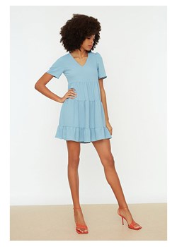 trendyol Sukienka w kolorze błękitnym ze sklepu Limango Polska w kategorii Sukienki - zdjęcie 164551532
