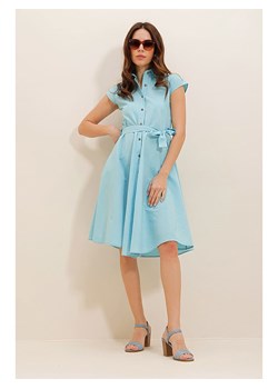 Defile Sukienka w kolorze błękitnym ze sklepu Limango Polska w kategorii Sukienki - zdjęcie 164572231