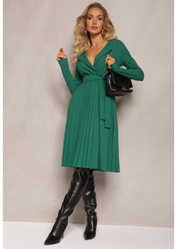 Zielona Plisowana Midi Sukienka z Kopertowym Dekoltem i Paskiem Materiałowym w Talii Keviana ze sklepu Renee odzież w kategorii Sukienki - zdjęcie 164575113