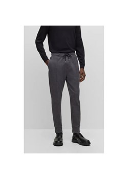 BOSS BLACK Spodnie dresowe Lamont | Regular Fit ze sklepu Gomez Fashion Store w kategorii Spodnie męskie - zdjęcie 164585804