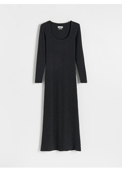 Reserved - Dzianinowa sukienka - ciemnoszary ze sklepu Reserved w kategorii Sukienki - zdjęcie 164687014