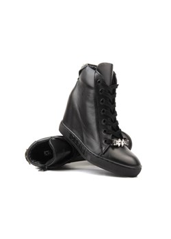 Sneakersy damskie na ukrytym koturnie CARINII B9177, czarne ze sklepu ulubioneobuwie w kategorii Botki - zdjęcie 164717783