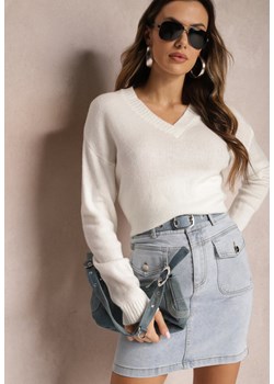 Biały Sweter z Trójkątnym Dekoltem Zerdda ze sklepu Renee odzież w kategorii Swetry damskie - zdjęcie 164789792