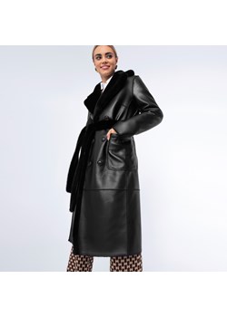 Damski płaszcz z wiązaniem dwustronny ze sklepu WITTCHEN w kategorii Płaszcze damskie - zdjęcie 164884360