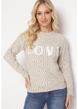 Beżowy Klasyczny Sweter z Napisem i Ściągaczami Haccate ze sklepu Born2be Odzież w kategorii Swetry damskie - zdjęcie 164899841