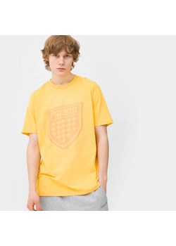 Męski t-shirt z nadrukiem Prosto Shield XXIII - żółty ze sklepu Sportstylestory.com w kategorii T-shirty męskie - zdjęcie 164909221