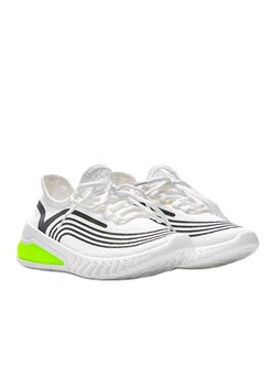 Białe wsuwane obuwie sportowe z holograficznym wzorem Delaney ze sklepu ButyModne.pl w kategorii Buty sportowe damskie - zdjęcie 164909783