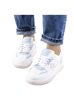 Białe sneakersy damskie Arsan niebieskie różowe ze sklepu ButyModne.pl w kategorii Buty sportowe damskie - zdjęcie 164910470