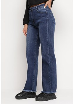 Granatowe Jeansy z Szerokimi Nogawkami Postrzępionymi na Krawędzi Amallita ze sklepu Born2be Odzież w kategorii Jeansy damskie - zdjęcie 164931483