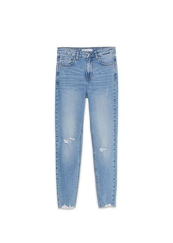 Cropp - Jasnoniebieskie jeansy skinny z postrzępieniem - niebieski ze sklepu Cropp w kategorii Jeansy damskie - zdjęcie 164951320