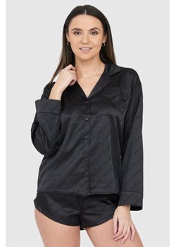 JUICY COUTURE Czarna satynowa koszula piżamowa w logo, Wybierz rozmiar L ze sklepu outfit.pl w kategorii Piżamy damskie - zdjęcie 165007182