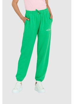 JUICY COUTURE Zielone spodnie damskie wendy recycled z haftowanym logo, Wybierz rozmiar XXS ze sklepu outfit.pl w kategorii Spodnie damskie - zdjęcie 165007823