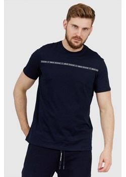 ARMANI EXCHANGE Granatowy t-shirt męski z paskiem z logo, Wybierz rozmiar S ze sklepu outfit.pl w kategorii T-shirty męskie - zdjęcie 165013664