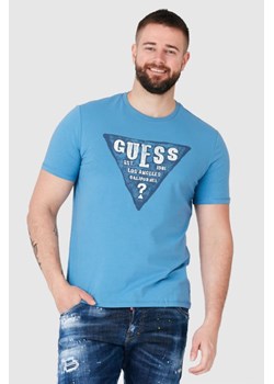 GUESS Niebieski t-shirt męski z dużym logo, Wybierz rozmiar M ze sklepu outfit.pl w kategorii T-shirty męskie - zdjęcie 165014122