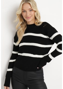 Czarny Sweter z Grubej Włóczki z Kontrastującymi Paskami Kilia ze sklepu Born2be Odzież w kategorii Swetry damskie - zdjęcie 165045463