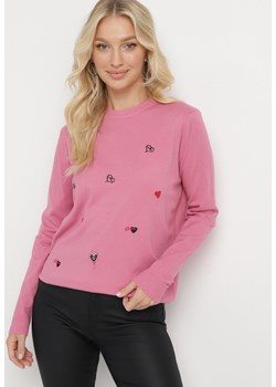 Różowy Sweter z Kaszmirem i Naszywkami w Serca Juviena ze sklepu Born2be Odzież w kategorii Swetry damskie - zdjęcie 165141714