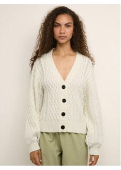 Karen by Simonsen Kardigan Hazzie 10104301 Écru Shaped Fit ze sklepu MODIVO w kategorii Swetry damskie - zdjęcie 165145170