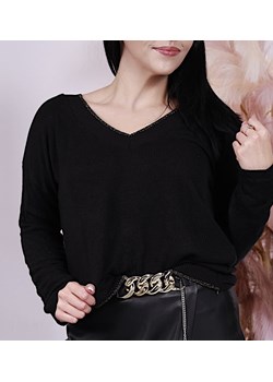 Delikatna damska bluzka w kolorze czarnym /H  UB604 T394/ ze sklepu Pantofelek24.pl w kategorii Bluzki damskie - zdjęcie 165155634