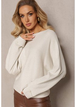 Jasnobeżowy Sweter Oversize z Połyskującą Nitką Hukka ze sklepu Renee odzież w kategorii Swetry damskie - zdjęcie 165159790