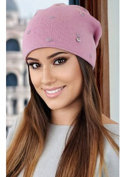 Damska czapka w kropki z błyskiem kolor różowy GORCZYCA, Kolor różowy, Rozmiar one size, KAMEA ze sklepu Primodo w kategorii Czapki zimowe damskie - zdjęcie 165214582