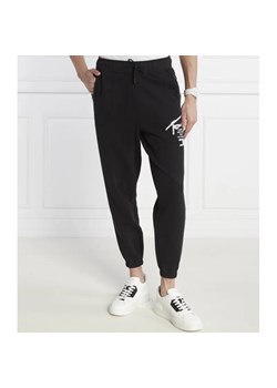 Tommy Jeans Spodnie dresowe | Regular Fit ze sklepu Gomez Fashion Store w kategorii Spodnie męskie - zdjęcie 165216320