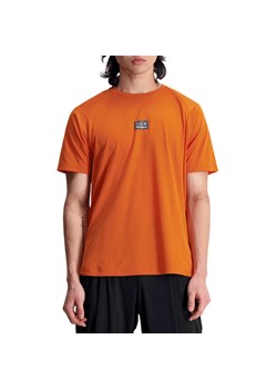 Koszulka New Balance MT23277CEN - pomarańczowa ze sklepu streetstyle24.pl w kategorii T-shirty męskie - zdjęcie 165228043