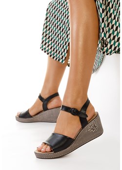 Czarne sandały na koturnie skórzane Sivia ze sklepu Zapatos w kategorii Sandały damskie - zdjęcie 165297300