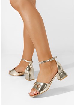 Złote sandały na słupku Karia ze sklepu Zapatos w kategorii Sandały damskie - zdjęcie 165297441