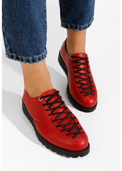 Czerwone półbuty damskie Modeva ze sklepu Zapatos w kategorii Trampki damskie - zdjęcie 165298002