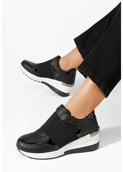 Czarne sneakersy na koturnie Valesca ze sklepu Zapatos w kategorii Buty sportowe damskie - zdjęcie 165300351