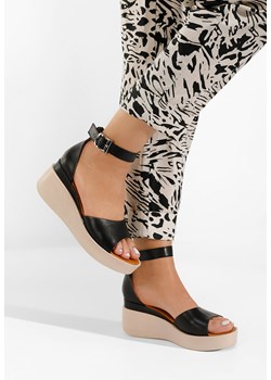 Czarne sandały na koturnie skórzane Salegia ze sklepu Zapatos w kategorii Sandały damskie - zdjęcie 165300882