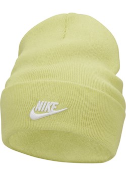 Czapka z szerokim ściągaczem Futura Nike Peak - Zieleń ze sklepu Nike poland w kategorii Czapki zimowe damskie - zdjęcie 165316711