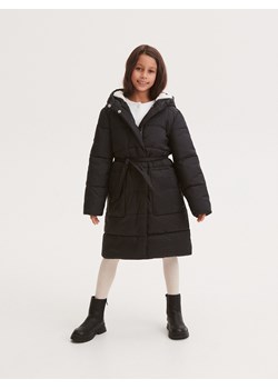 Reserved - Pikowany płaszcz z wiązaniem - czarny ze sklepu Reserved w kategorii Płaszcze dziewczęce - zdjęcie 165355472
