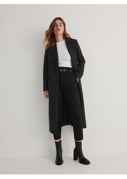Reserved - Spodnie chino z paskiem - czarny ze sklepu Reserved w kategorii Spodnie damskie - zdjęcie 165443231