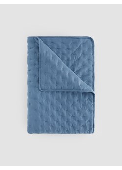Reserved - Narzuta z ozdobnym wzorem - niebieski ze sklepu Reserved w kategorii Narzuty i kapy - zdjęcie 165503613