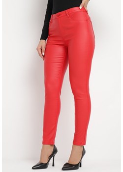 Czerwone Spodnie Skinny z Ekoskóry o Fasonie Push Up Nanseni ze sklepu Born2be Odzież w kategorii Spodnie damskie - zdjęcie 165517741