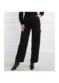 RIANI Spodnie cargo | Loose fit ze sklepu Gomez Fashion Store w kategorii Spodnie damskie - zdjęcie 165599330