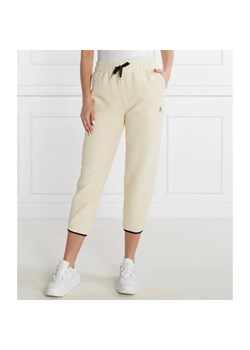 Tommy Hilfiger Spodnie dresowe | Regular Fit ze sklepu Gomez Fashion Store w kategorii Spodnie damskie - zdjęcie 165622184