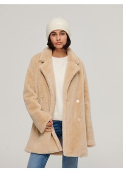 Beżowy płaszcz typu teddy ze sklepu House w kategorii Płaszcze damskie - zdjęcie 165648653