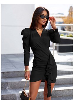Elegancka sukienka z falbaną i bufkami DAZZLING - czarna ze sklepu magmac.pl w kategorii Sukienki - zdjęcie 165651124