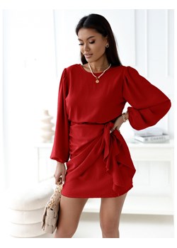 Elegancka sukienka z wiązaniem - DILLA - czerwony ze sklepu magmac.pl w kategorii Sukienki - zdjęcie 165651470