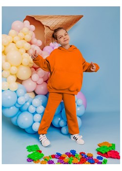 WP Spodnie dresowe dziecięce - pomarańczowe ze sklepu magmac.pl w kategorii Spodnie dziewczęce - zdjęcie 165655482