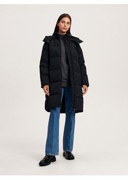 Reserved - Pikowany płaszcz z naturalnym puchem - czarny ze sklepu Reserved w kategorii Płaszcze damskie - zdjęcie 165663991
