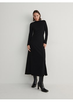 Reserved - Sukienka z wiskozą - czarny ze sklepu Reserved w kategorii Sukienki - zdjęcie 165667481
