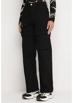 Czarne Spodnie Bojówki z Regularną Talią i Kieszeniami z Klapą Elarial ze sklepu Born2be Odzież w kategorii Spodnie damskie - zdjęcie 165704543